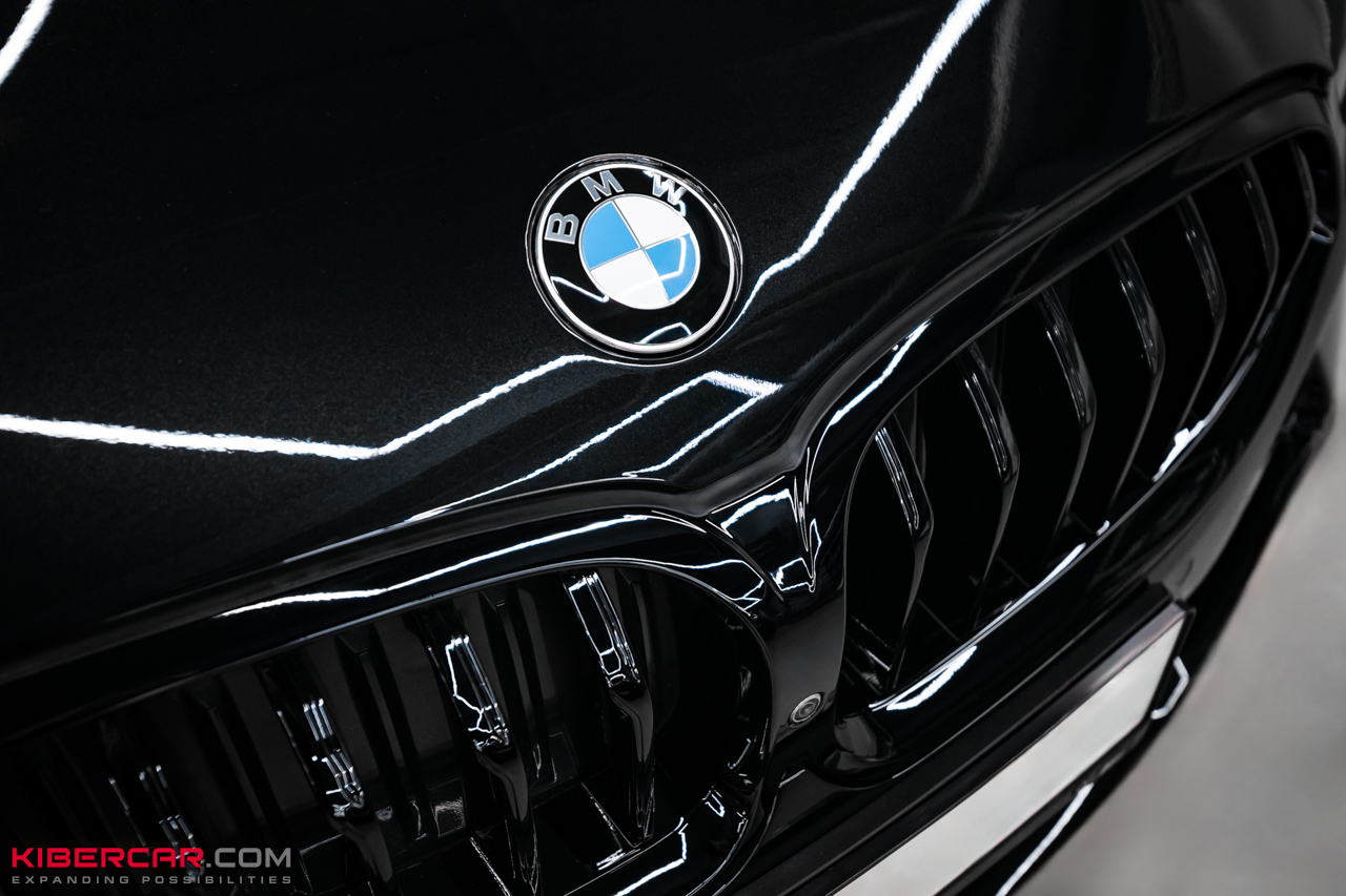 Полировка и керамическое покрытие для BMW 8: идеальный уход за черным кузовом