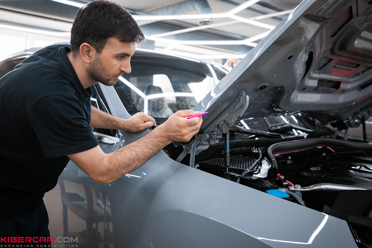 Оклейка полиуретановой пленкой BMW X3 G45