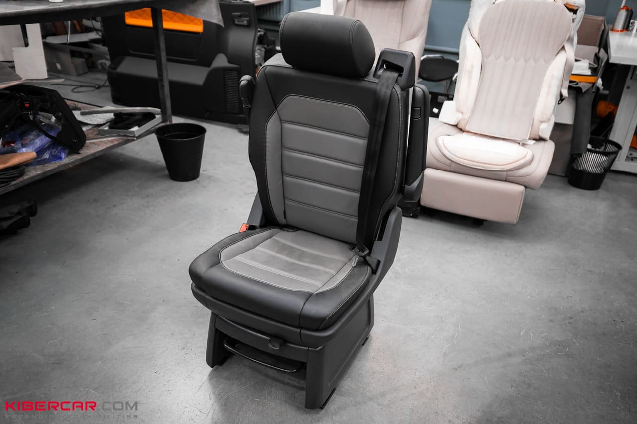 Перешив салона и руля Volkswagen Multivan: комфорт, стиль и новая конфигурация интерьера