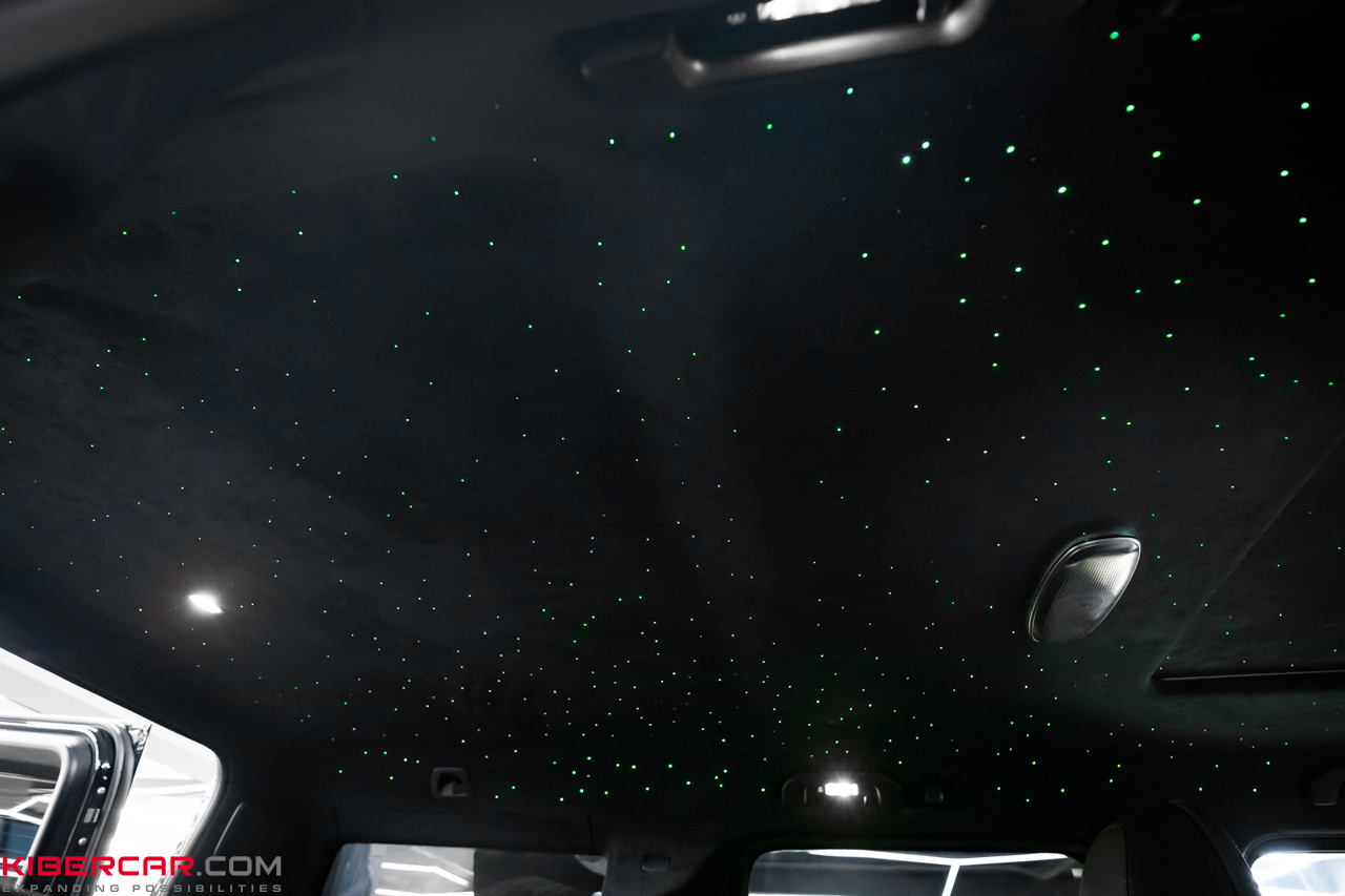 Mercedes-Benz G-Класс: подсветка на потолок «Звездное небо»