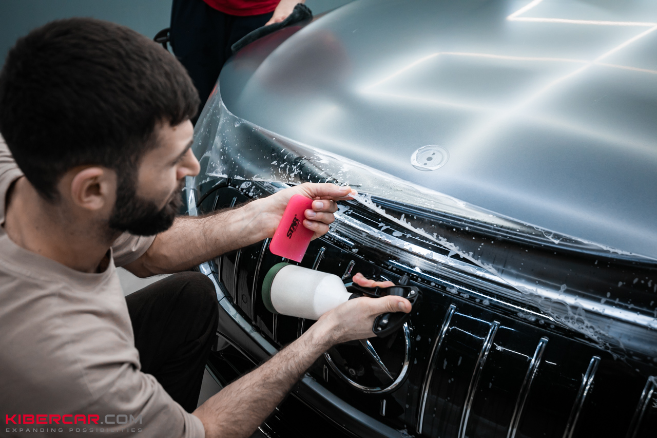 Оклейка матовой полиуретановой пленкой Mercedes-Benz EQS