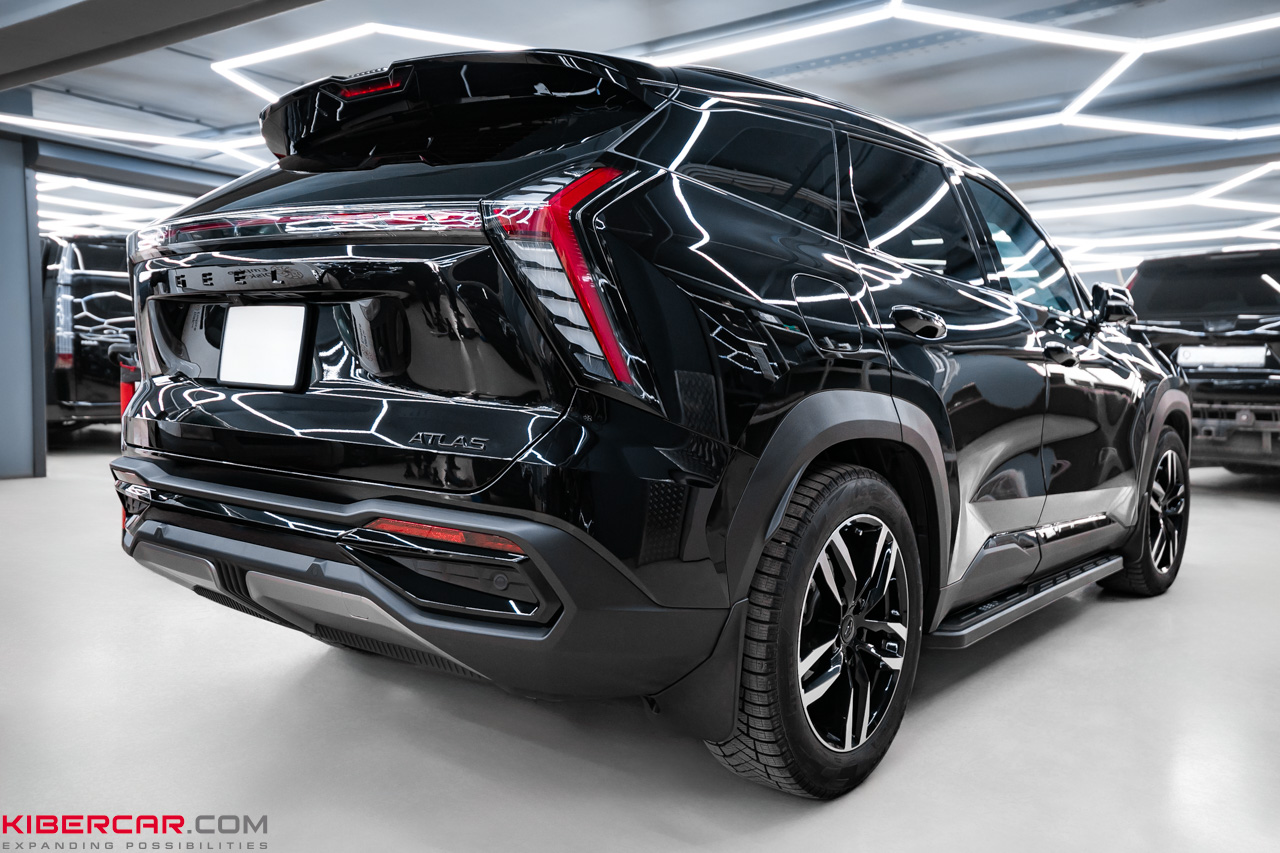 Geely Atlas: полировка кузова с нанесением керамического покрытия