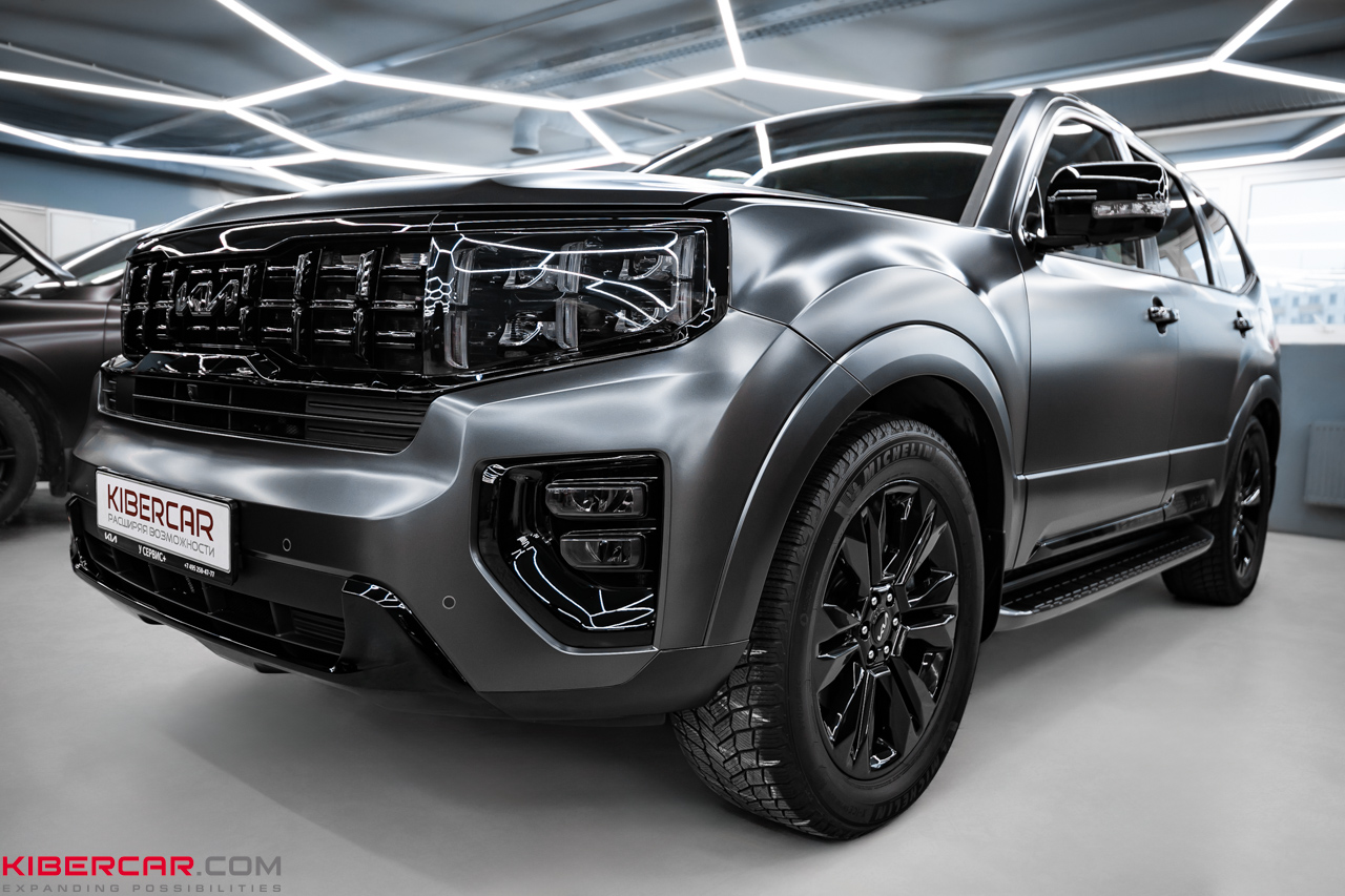 Преображение Kia Mohave: покраска дисков в глянцевый чёрный цвет