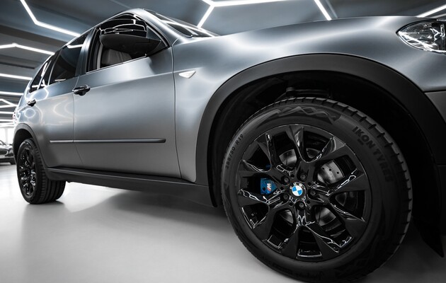 Покраска дисков и суппортов на BMW X5