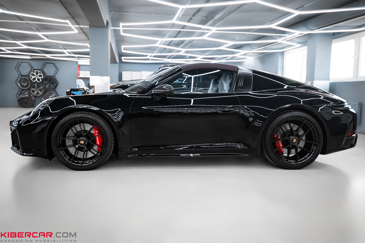 Комплекс премиальных защитных покрытий на Porsche 911 Targa 4 GTS