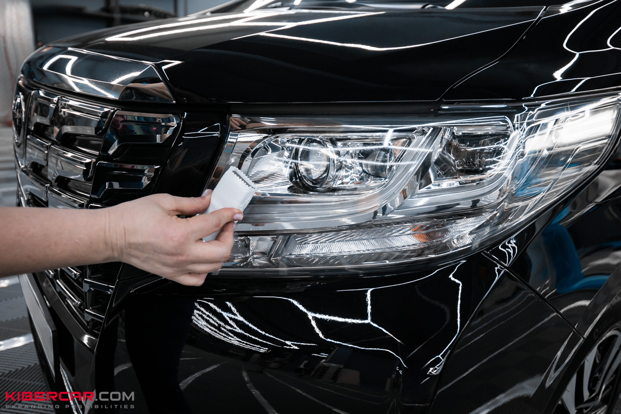 Полировка и керамическое покрытие Toyota Alphard