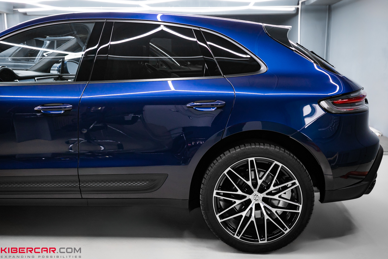 Porsche Macan: полировка с нанесением керамического покрытия 