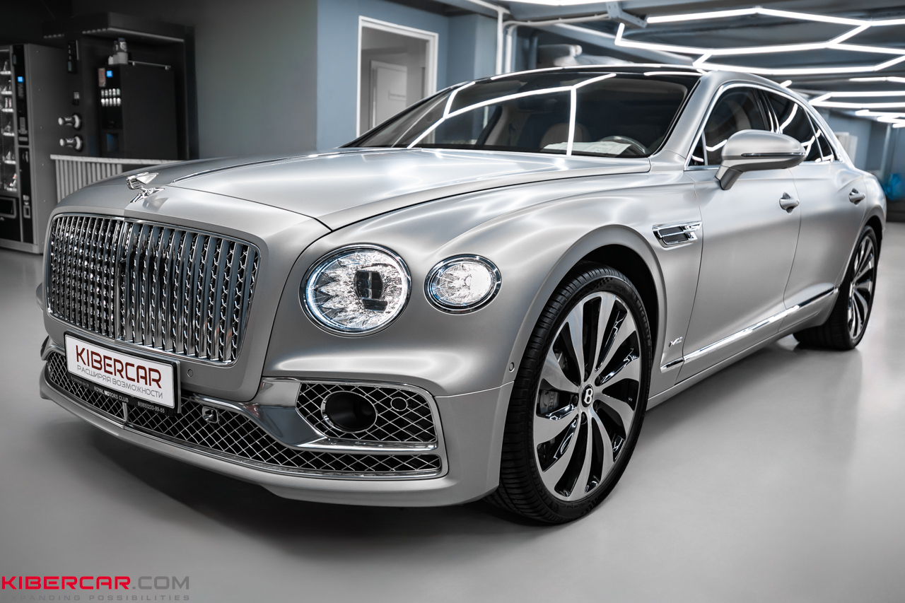 Детейлинг для Bentley Flying Spur: точечная полировка и керамика на матовый кузов