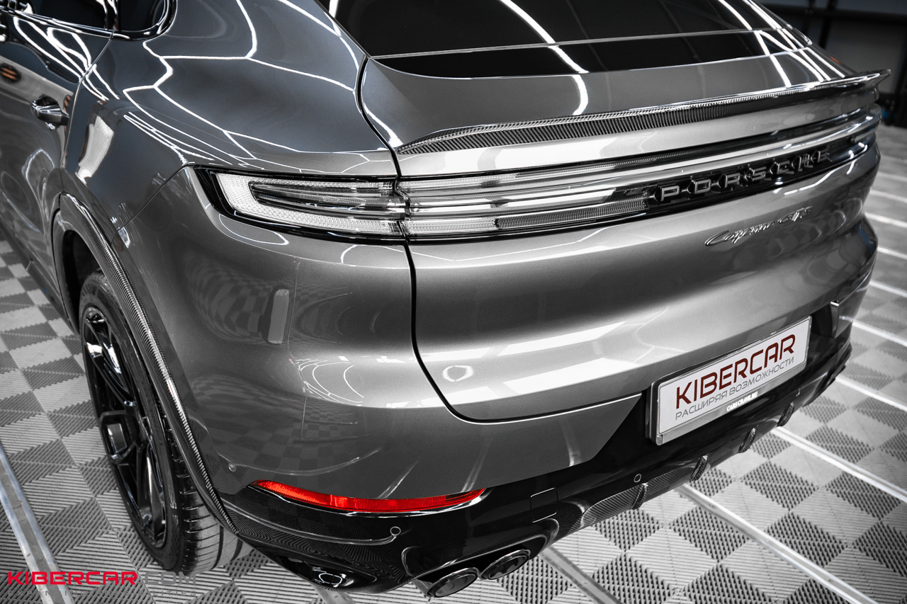 Карбоновый обвес для Porsche Cayenne: продолжение единого стиля экстерьера и интерьера