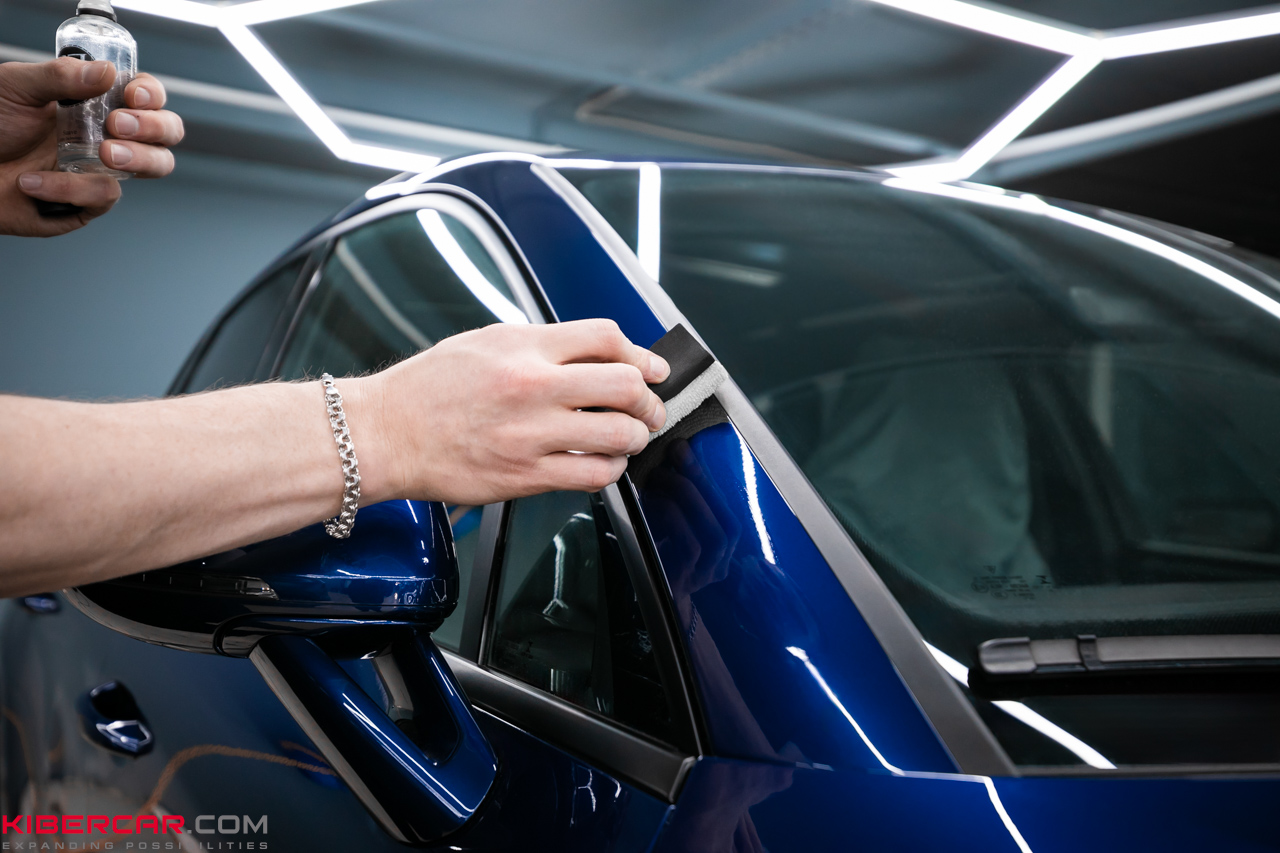 Porsche Macan: полировка с нанесением керамического покрытия 