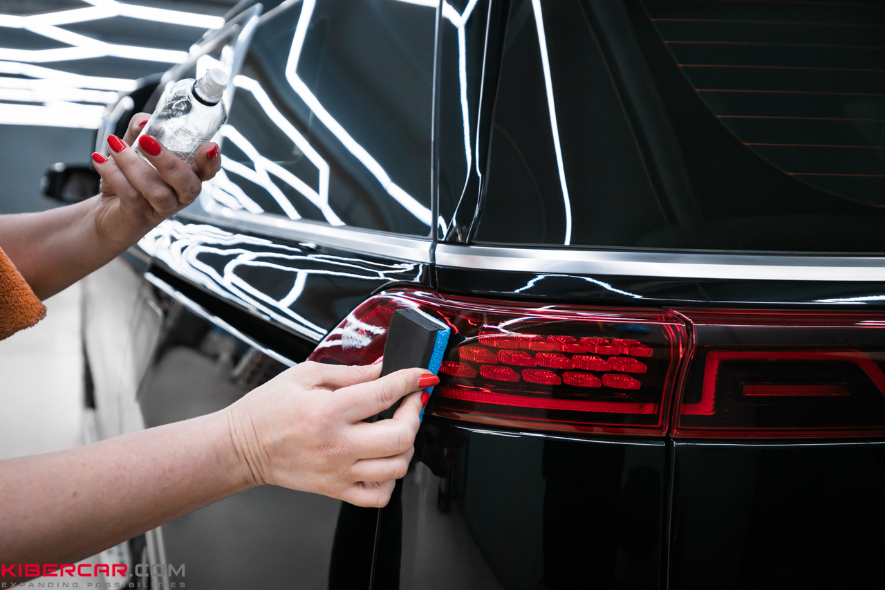Профессиональная полировка и керамическое покрытие на Kia Carnival