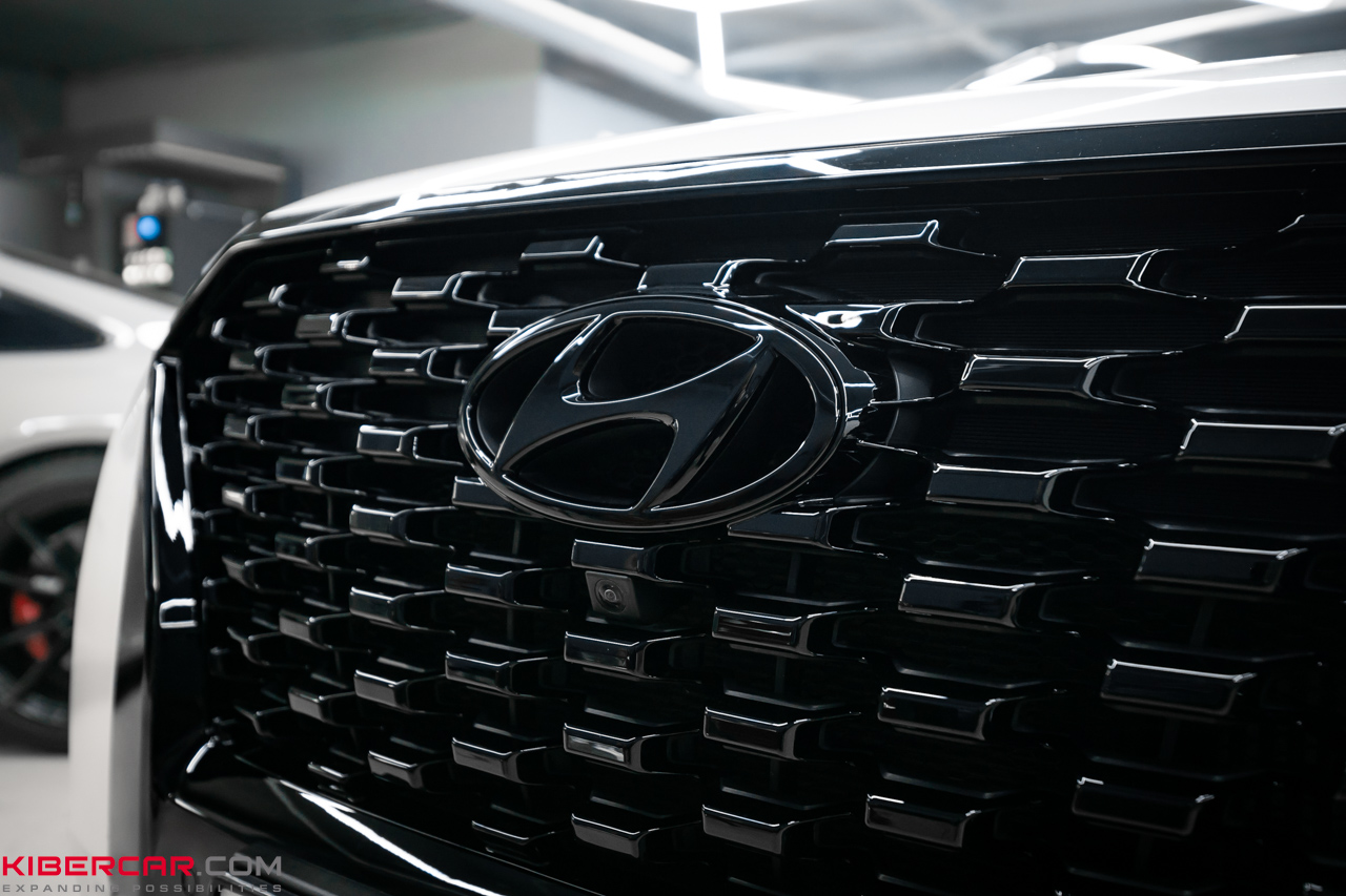 Антихром на Hyundai Palisade: выразительный контраст на белом кузове