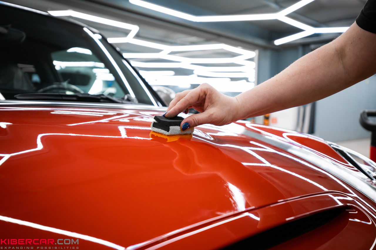 Mini Hatch: полировка кузова и нанесение керамического покрытия