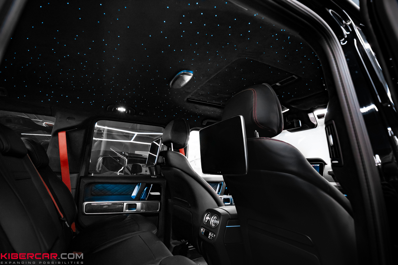 Mercedes-Benz G-Класс: подсветка на потолок «Звездное небо»