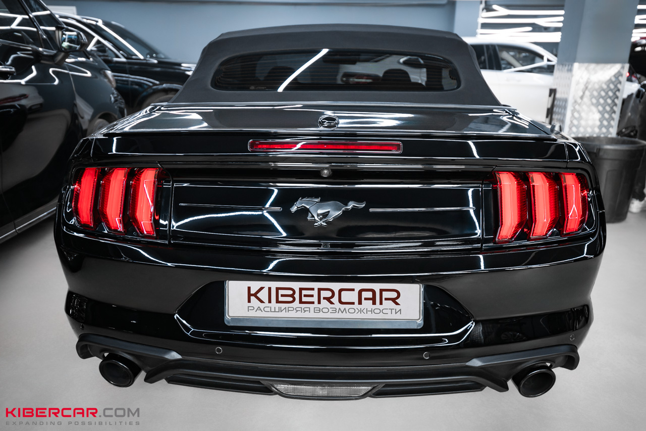 Полная перекраска Ford Mustang: от скрытых дефектов к идеальному глянцу