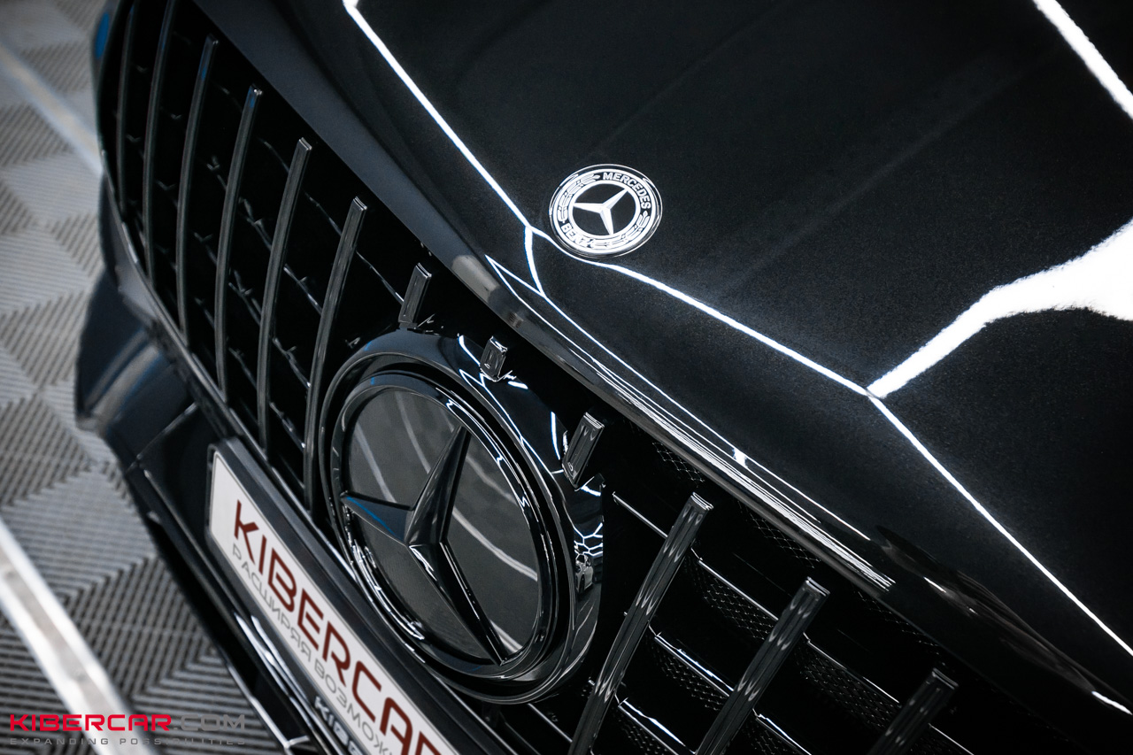 Черная решетка AMG на Mercedes-Benz GLE: продолжение единого стиля