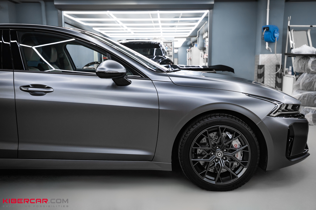 Антихром и оклейка в матовую пленку на Kia K5