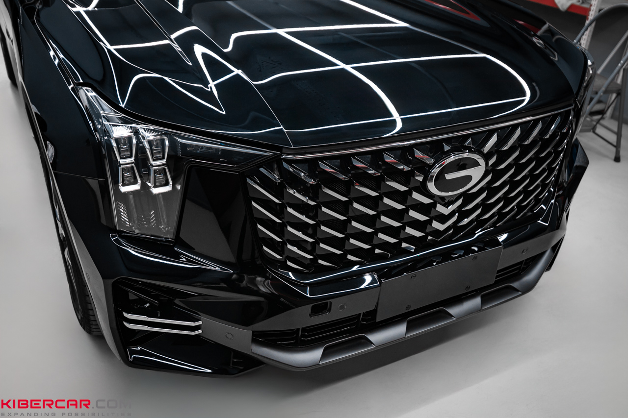Оклейка автомобиля GAC GS8 полиуретановой пленкой