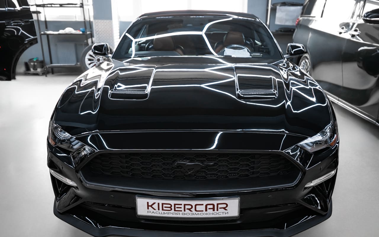 Полная перекраска Ford Mustang: от скрытых дефектов к идеальному глянцу
