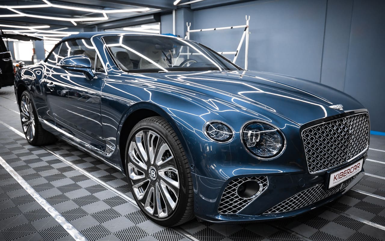 Мягкая полировка и керамическое покрытие на Bentley Continental GT