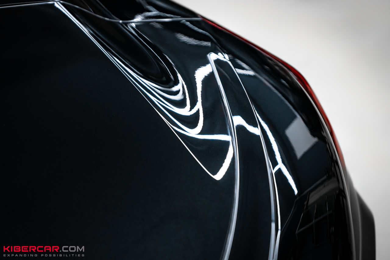 Полировка и керамическое покрытие для BMW 8: идеальный уход за черным кузовом