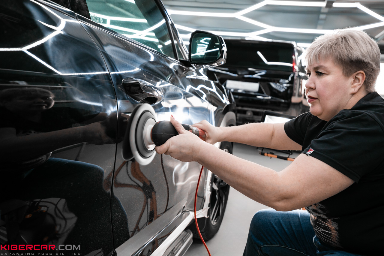 Geely Atlas: полировка кузова с нанесением керамического покрытия