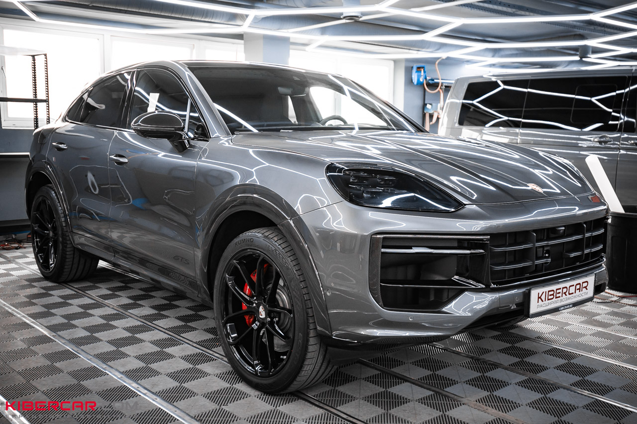 Карбоновый обвес для Porsche Cayenne: продолжение единого стиля экстерьера и интерьера