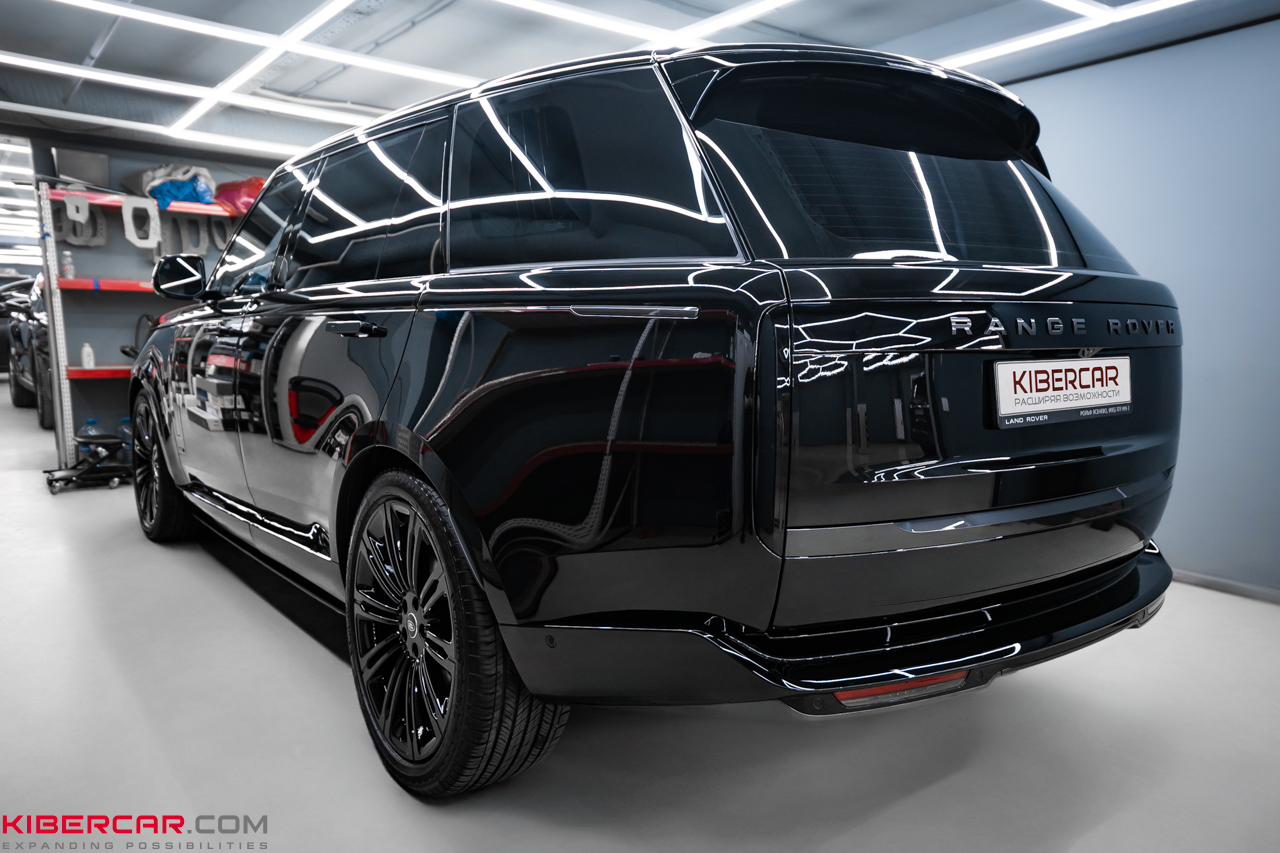 Нанесение керамики на пленку Range Rover