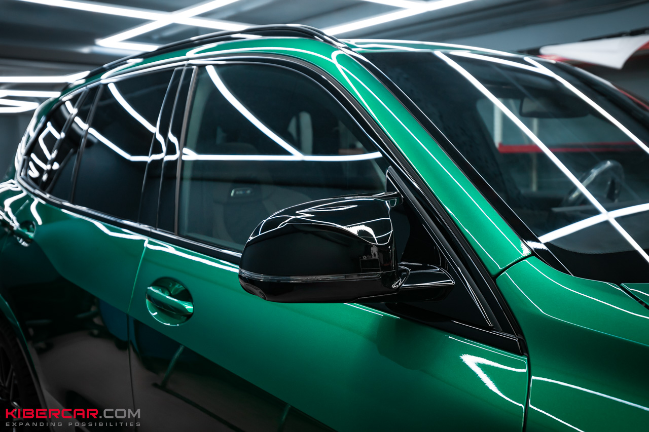Оклейка BMW X5 M Competition в защитную полиуретановую пленку