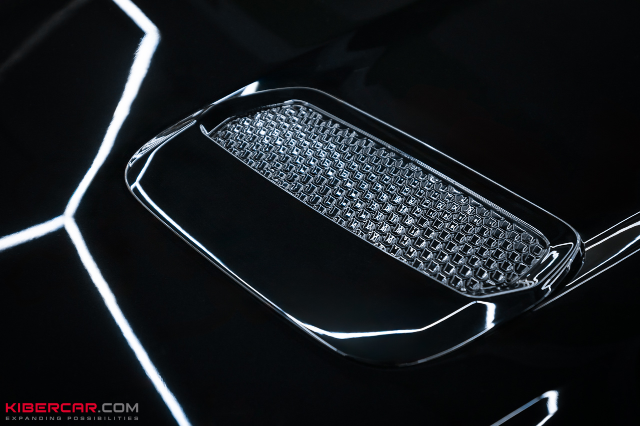 Полная перекраска Ford Mustang: от скрытых дефектов к идеальному глянцу
