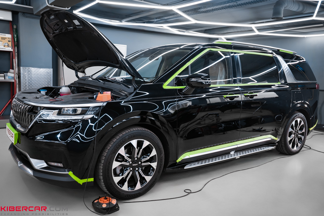 Профессиональная полировка и керамическое покрытие на Kia Carnival