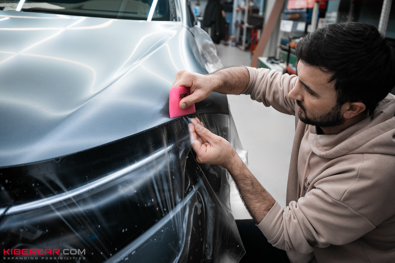 Оклейка матовой полиуретановой пленкой Mercedes-Benz EQS