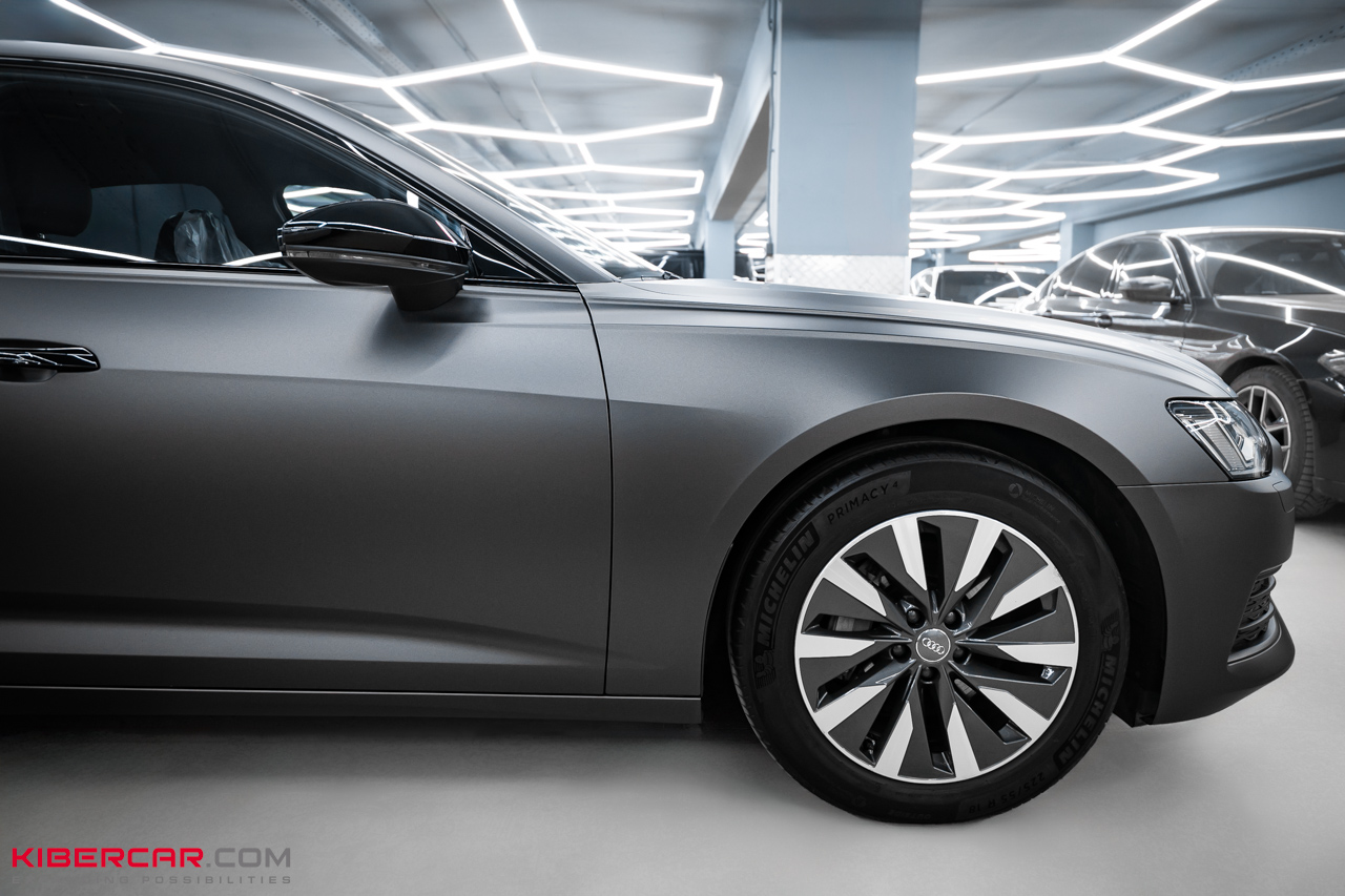 Оклейка матовой полиуретановой пленкой Audi A6