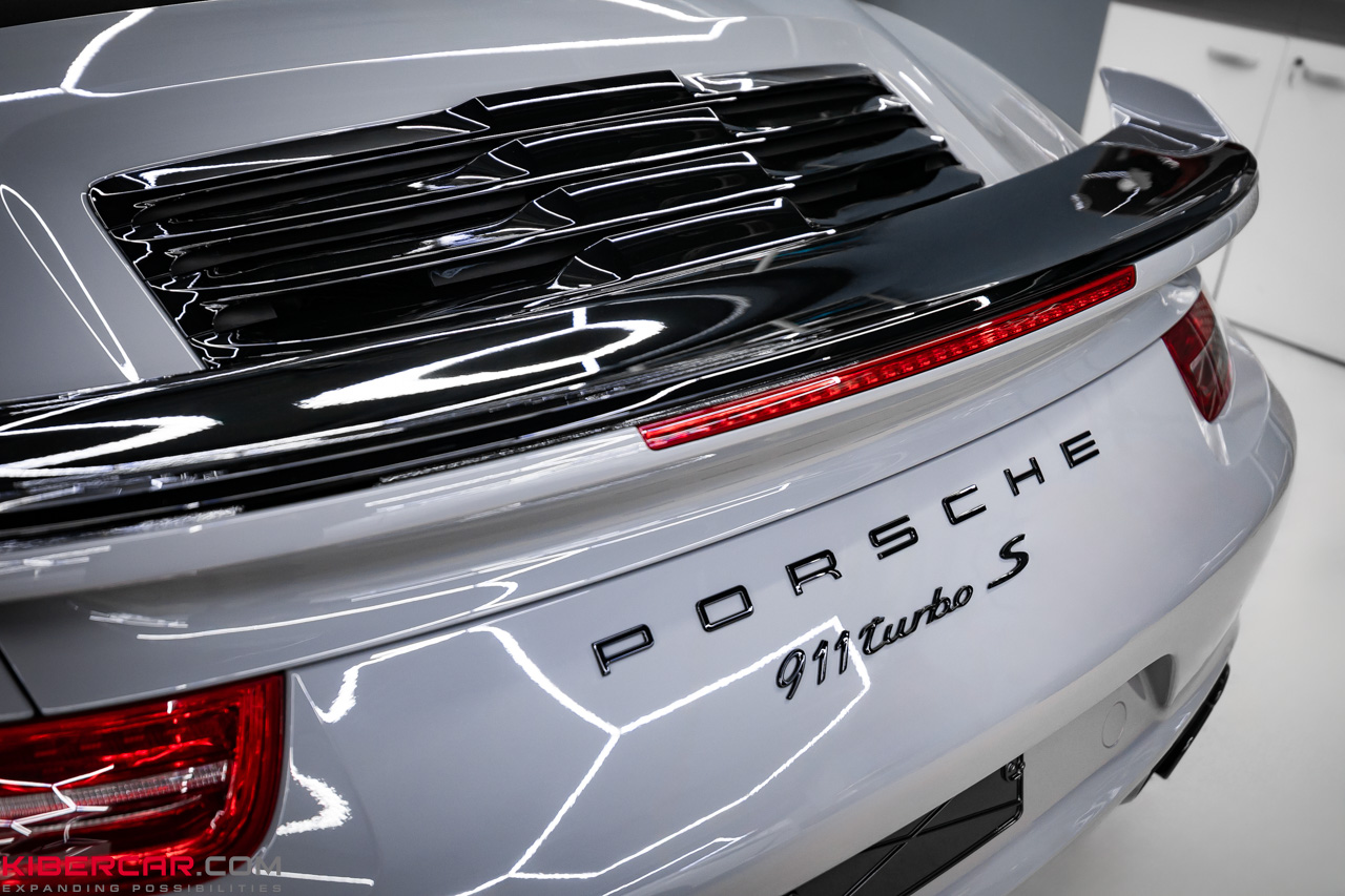 Оклейка цветным полиуретаном на Porsche 911 Turbo S: серый цвет, который покоряет с первого взгляда