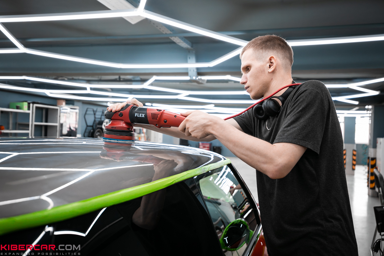 Mini Hatch: полировка кузова и нанесение керамического покрытия