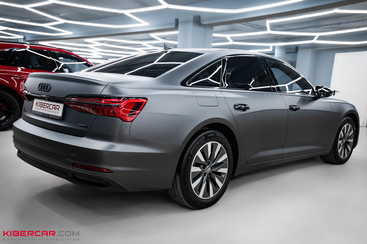 Оклейка матовой полиуретановой пленкой Audi A6