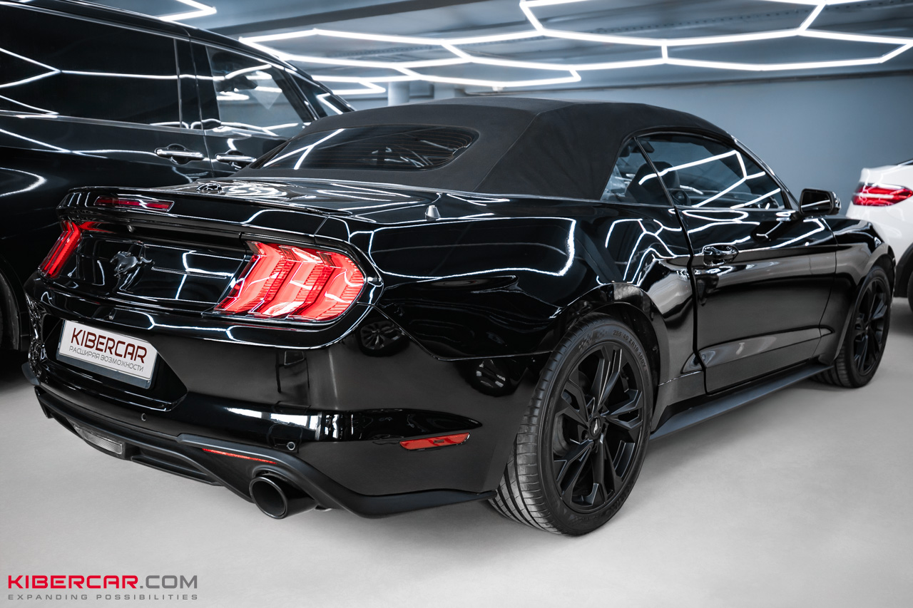 Полная перекраска Ford Mustang: от скрытых дефектов к идеальному глянцу