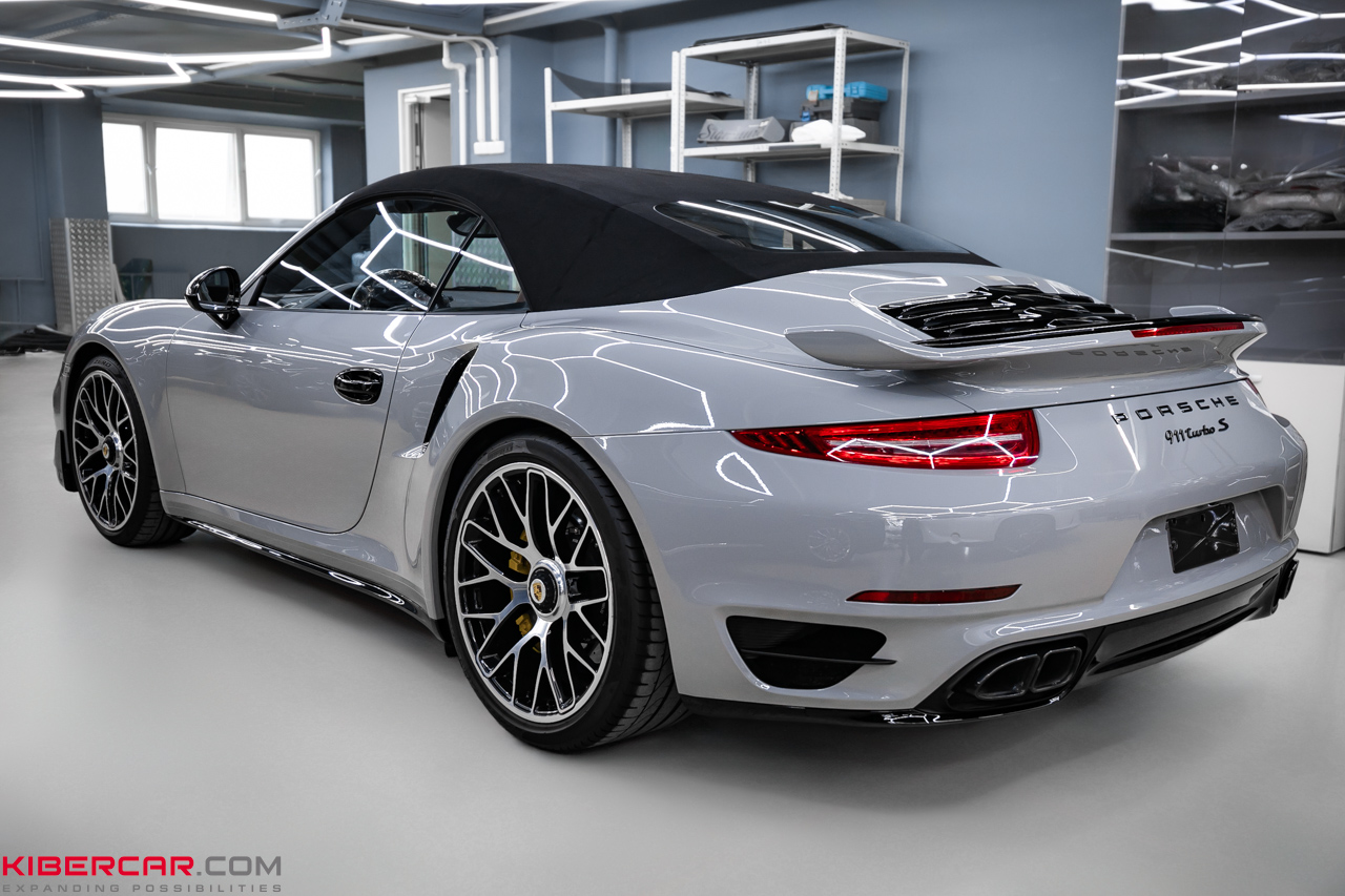 Оклейка цветным полиуретаном на Porsche 911 Turbo S: серый цвет, который покоряет с первого взгляда