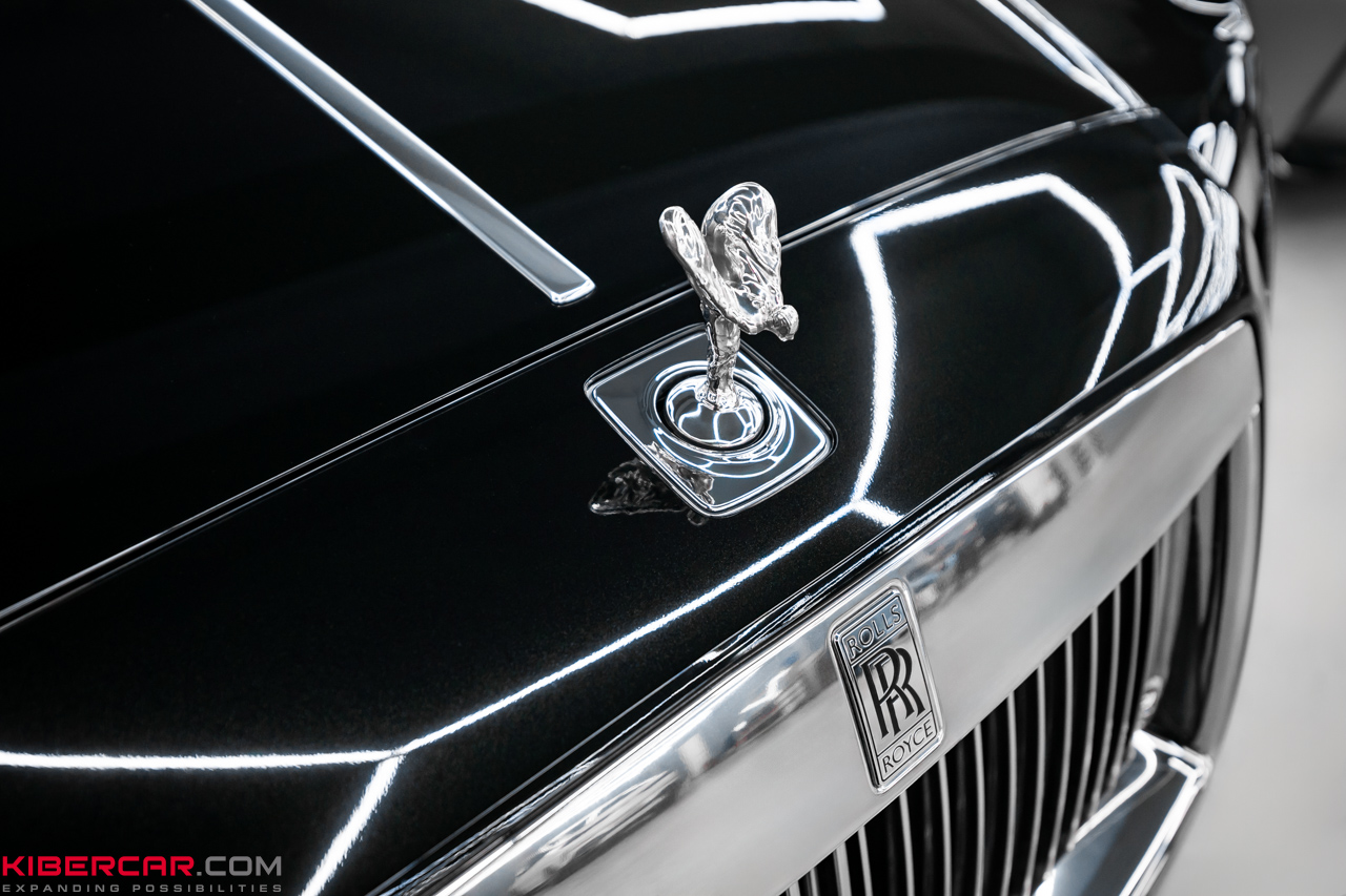 Обновление Rolls-Royce Ghost: полировка и керамическое покрытие для чёрного кузова
