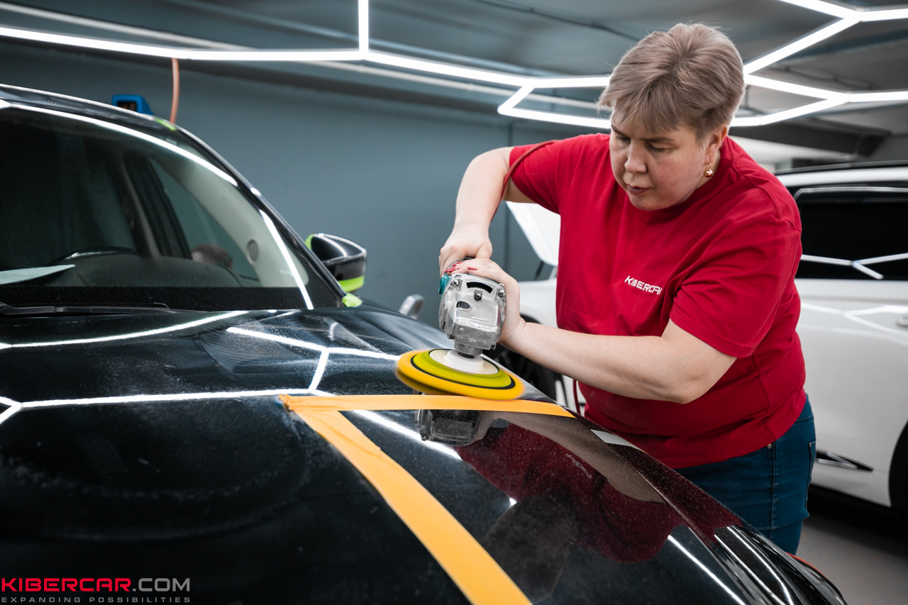 Mazda CX-5: полировка кузова