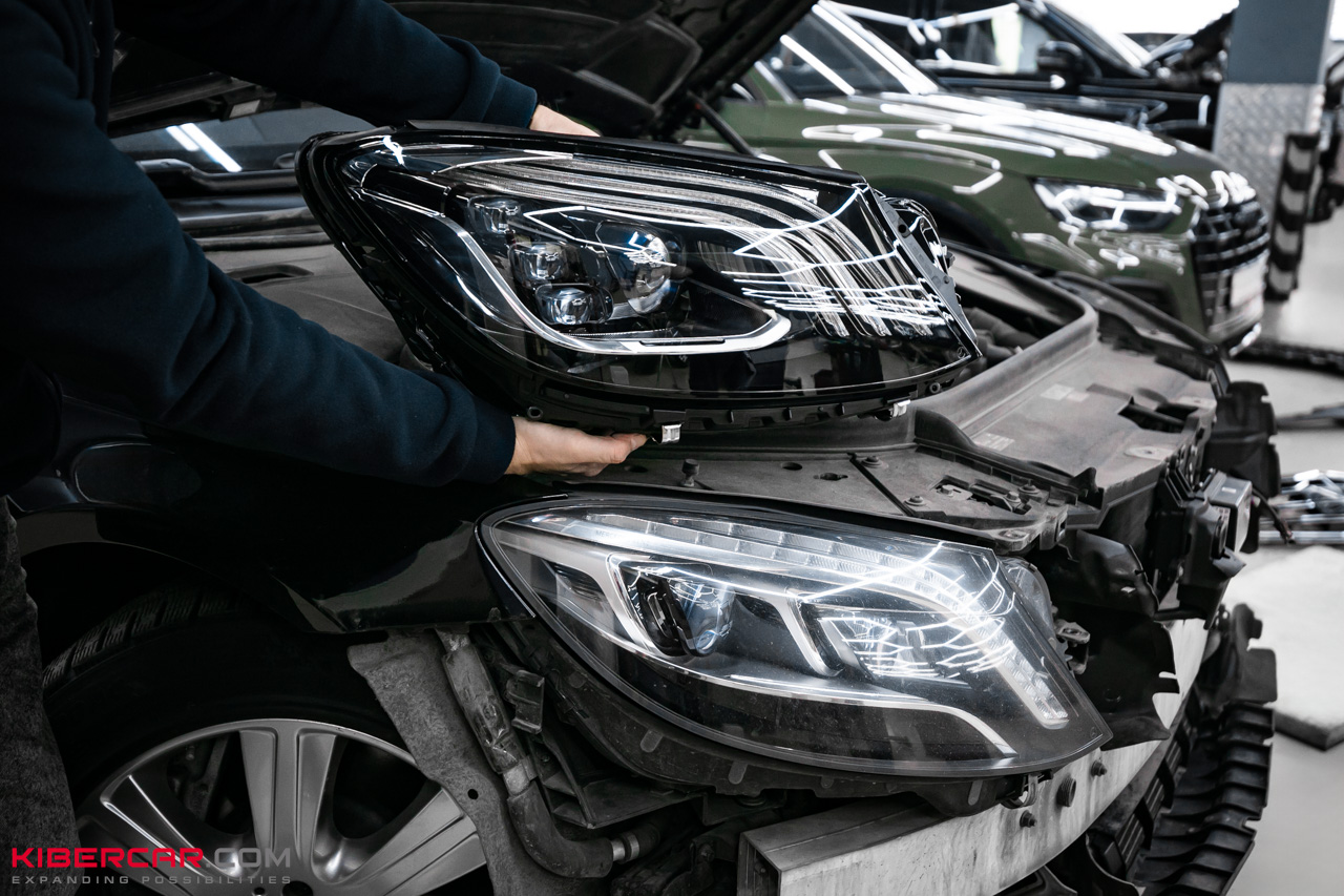 Установка обвеса и замена фар на Mercedes-Benz S-Класс W222