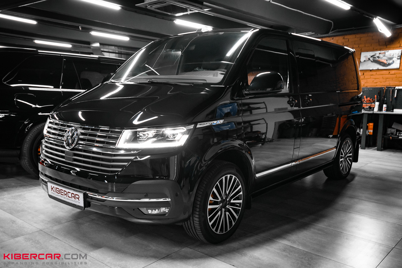 Звездное небо и атмосферная подсветка в Volkswagen Multivan