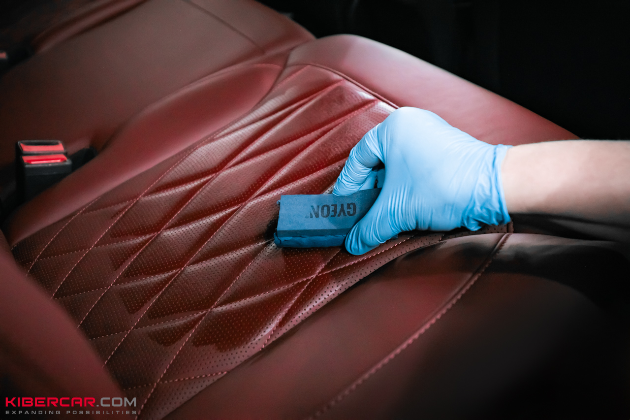 Химчистка салона и нанесение керамики на кожу Mercedes-Benz G-Класс