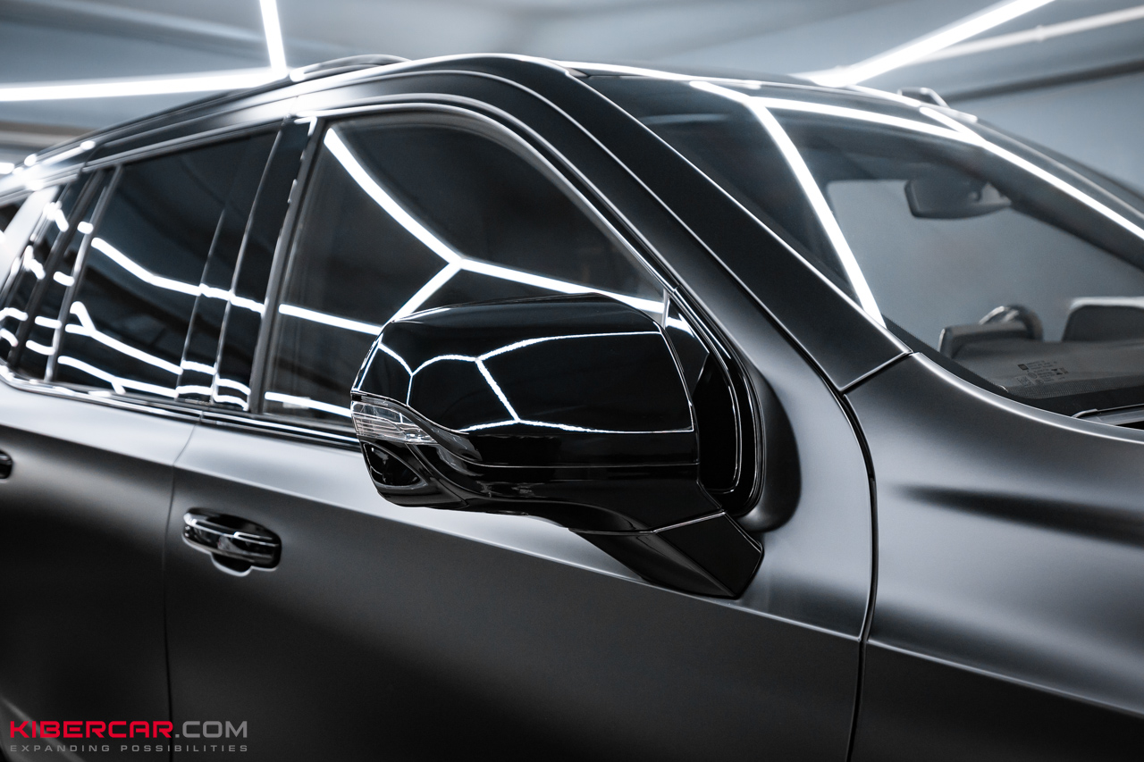 Chevrolet Tahoe: антихром и оклейка матовой полиуретановой пленкой