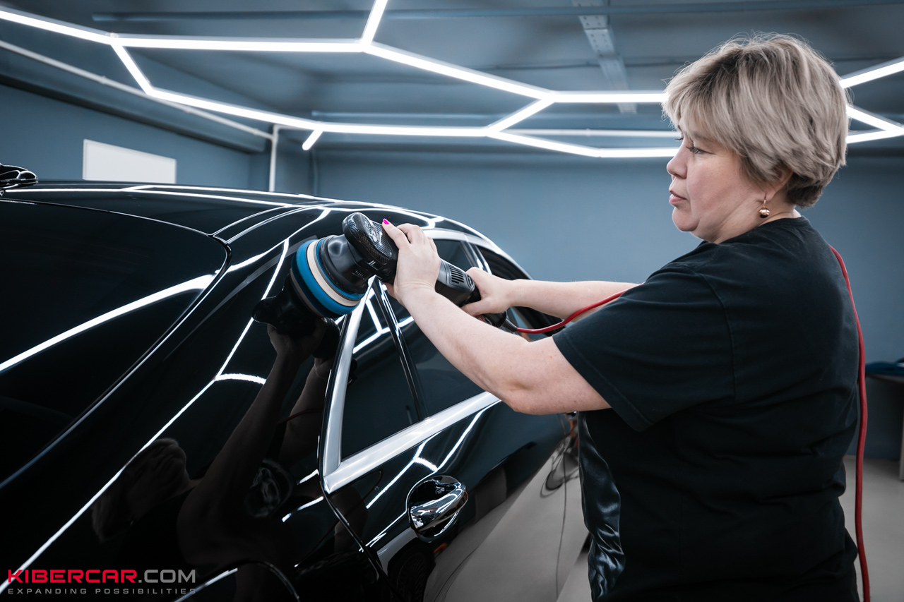 Возвращаем блеск на Mercedes-Benz S-Класс W222: полировка и керамика