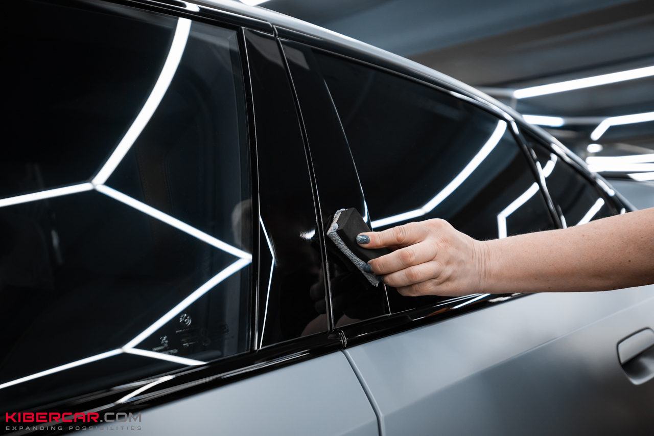 BMW M5 G90: нанесение керамического покрытия на матовую пленку