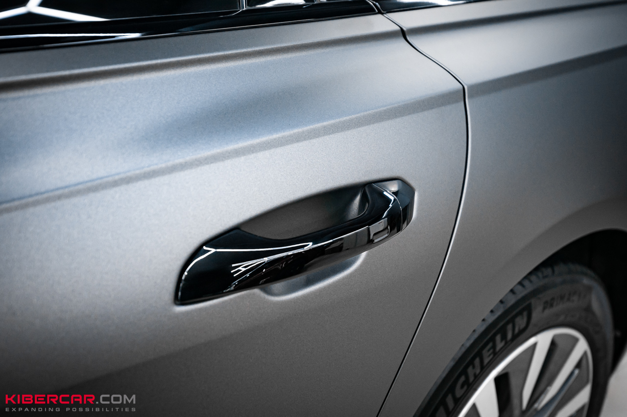 Оклейка матовой полиуретановой пленкой Audi A6